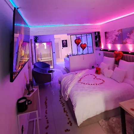 דירה Nuit Romantique Jacuzzi & Sauna Privatifs *